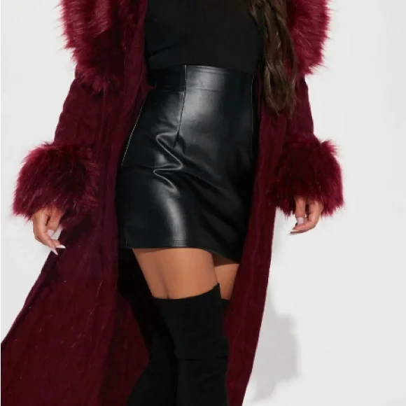Fashion Nova Burgundy Faux Fur Trench Coat - Picture 2 of 5